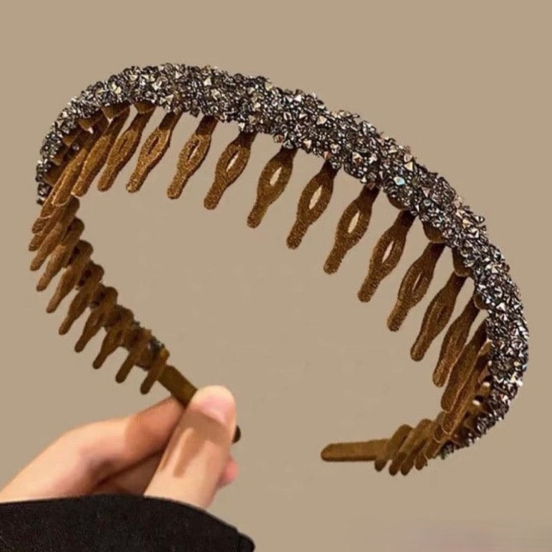 Glittering light weight flexible teeth comb velvet  headband